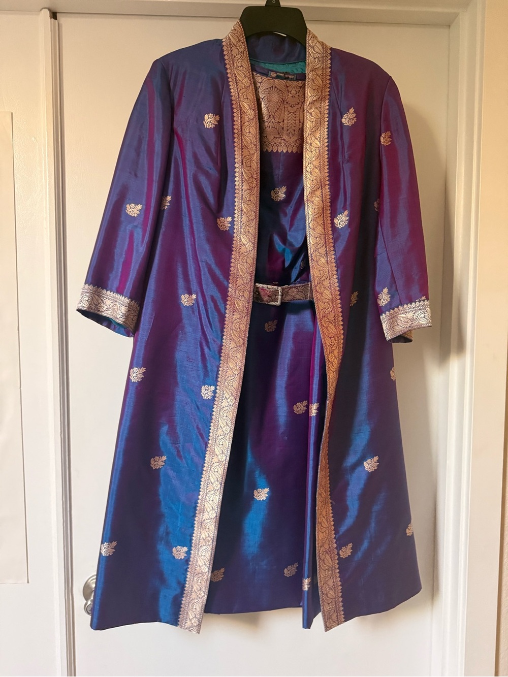 Vintage Iridescent Silk Duster Dress Set 60s 70s Gold Floral Hostess Opera Coat